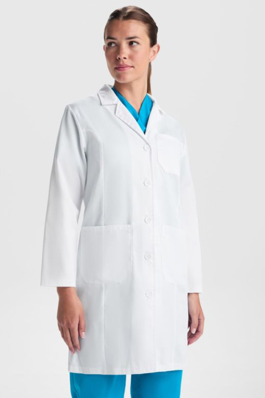 VACCINE WOMAN 9093