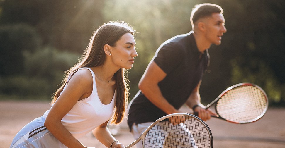 Choisir ses vêtements de tennis homme