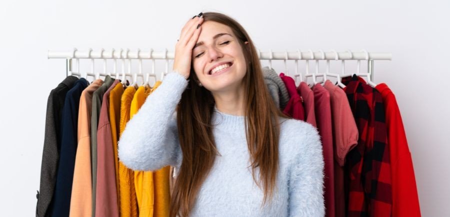 Layering : superposer le cachemire avec style cet hiver